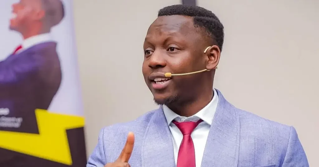 5 Figures Inspirantes d'Afrique à Suivre en 2025 Pour Booster Votre Évolution personnelle et professionnelle.